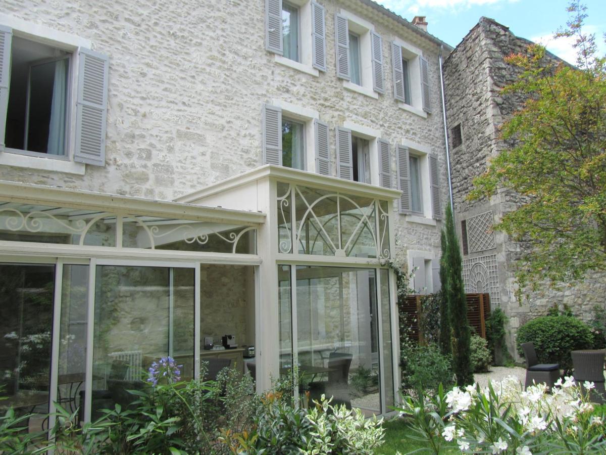 N15 - Les Confidences - Chambres D'Hotes Avignon Exterior foto